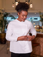 veste Joker femme blanche portée sur Alexandra