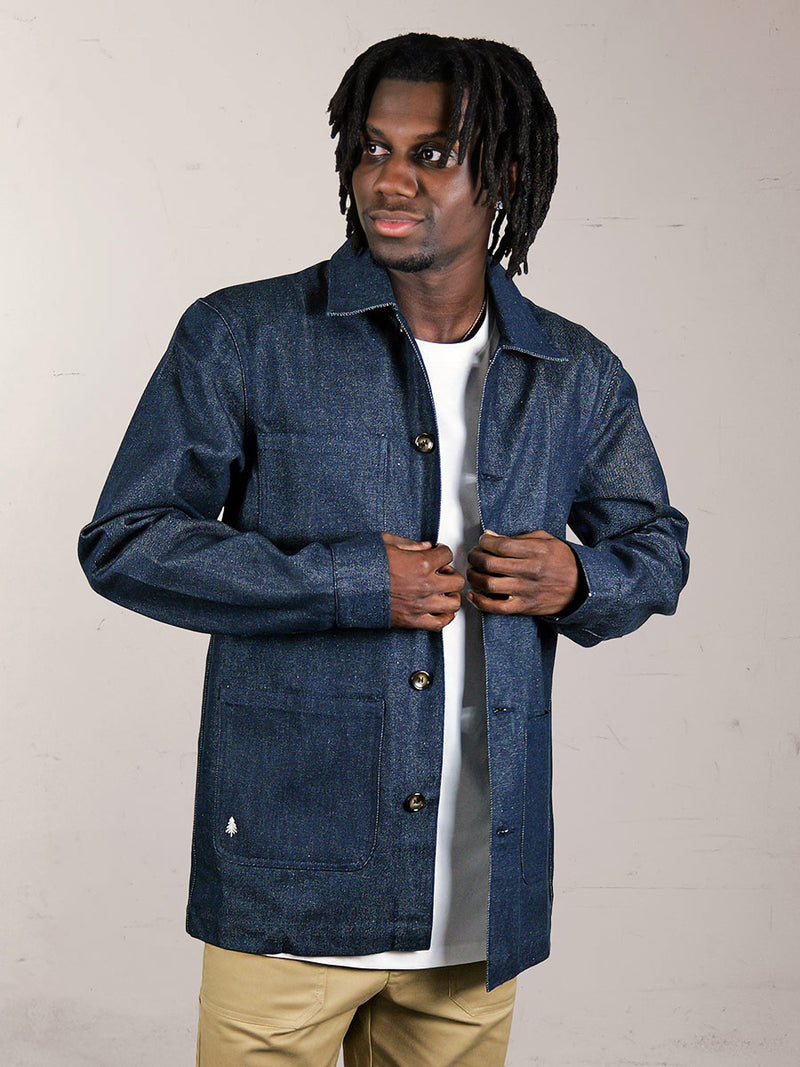 veste Mahaut denim porté par Adelson