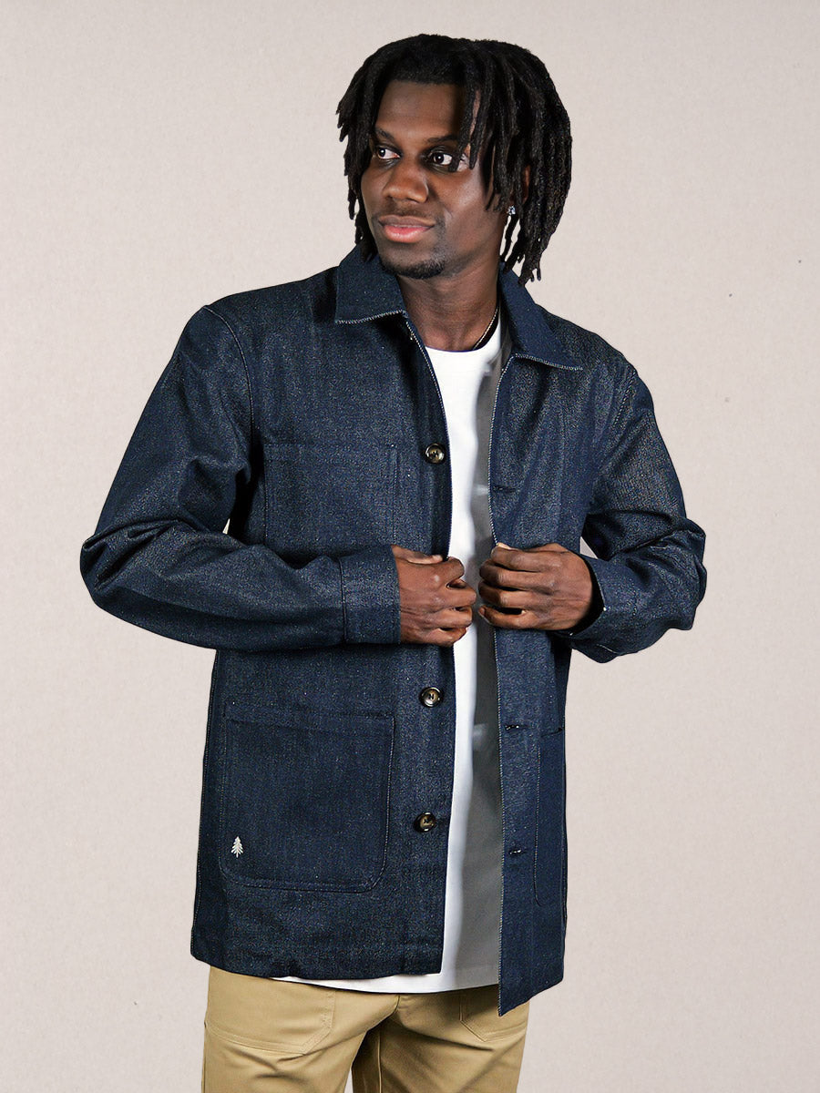 veste Mahaut denim porté par Adelson