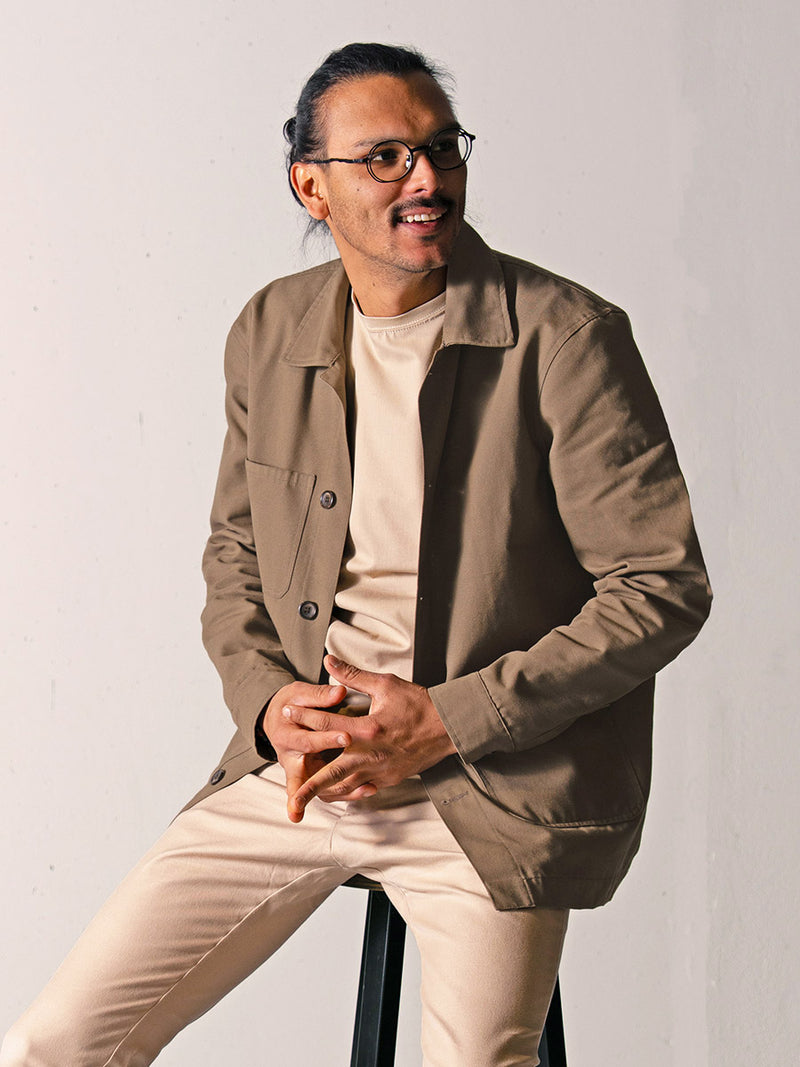 veste Mahaut kaki portée par Esteban