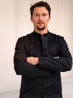 veste Newlook noire portée par Sylvain