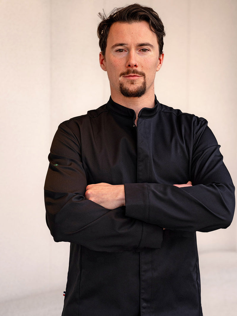 veste Newlook noire portée par Sylvain