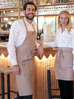 tablier polka sable porté