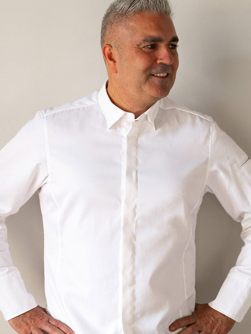 détail du col de la veste Prestance