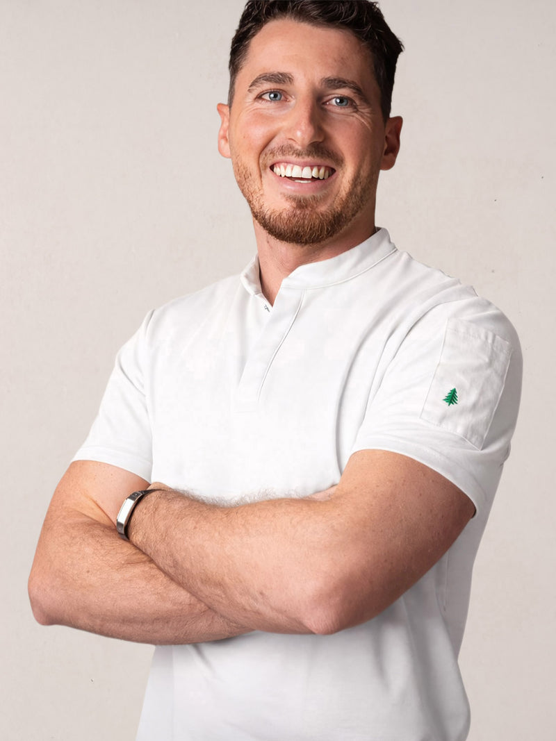 polo Simba blanc manches courtes porté par un modèle