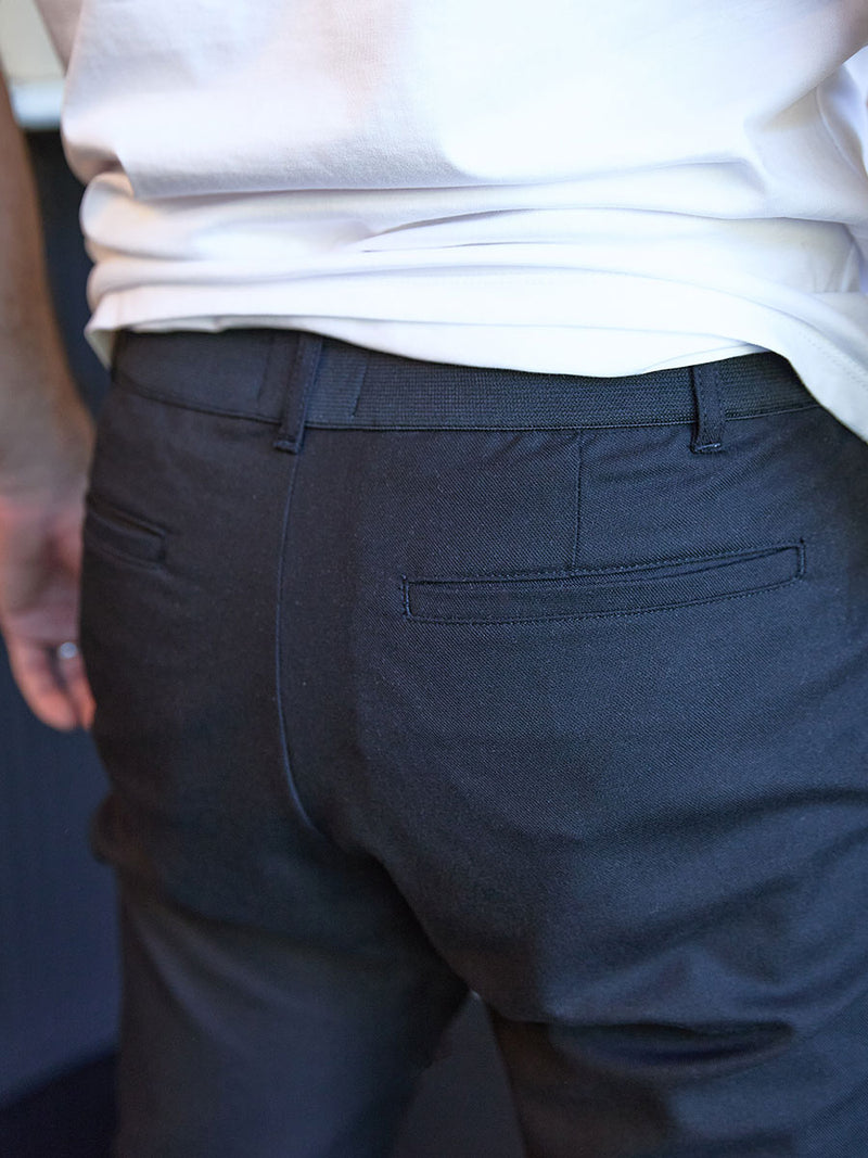 pantalon Stitch H noir vue de dos