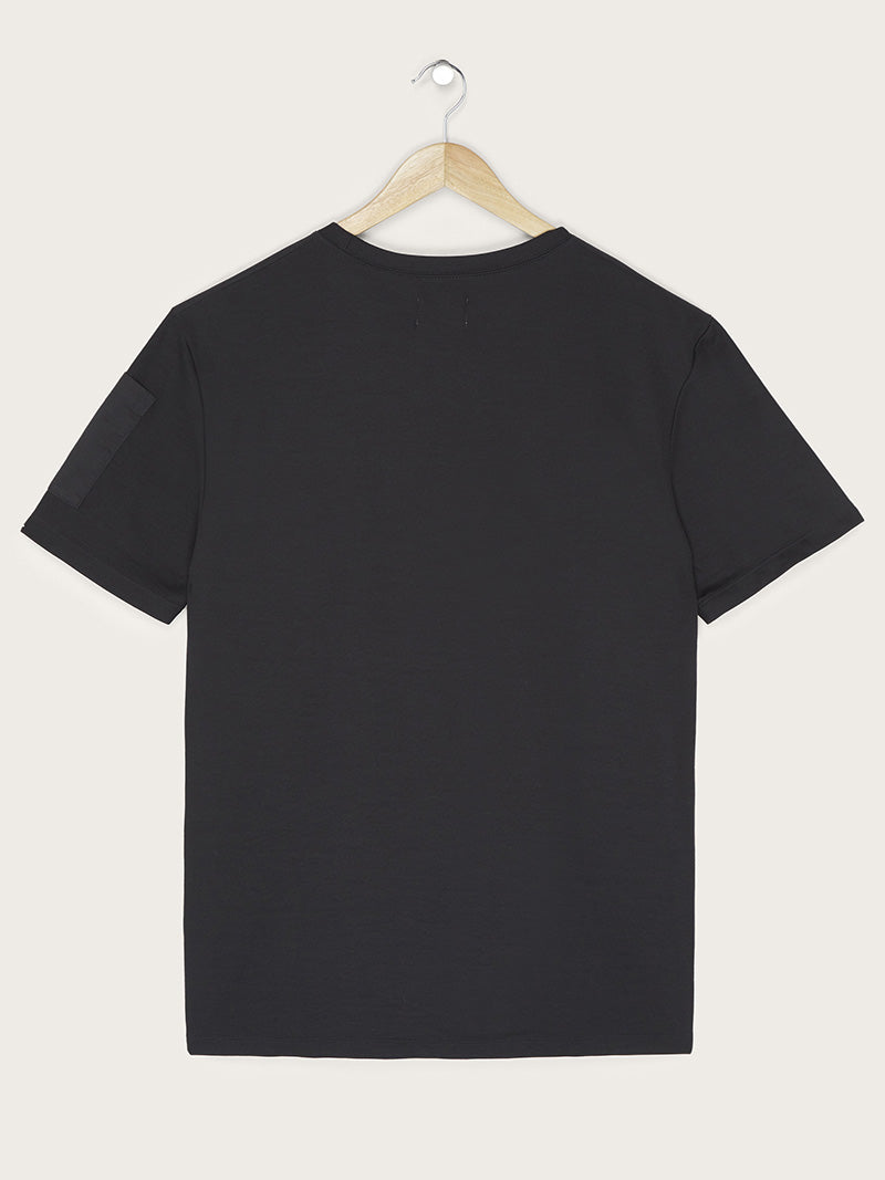 t-shirt Nemo noir à plat vue de dos