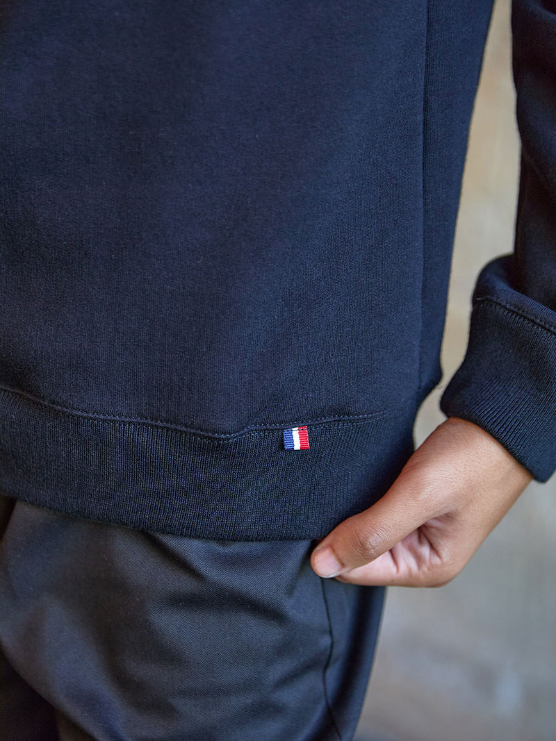 détail tricolore sur le sweat-shirt Alix