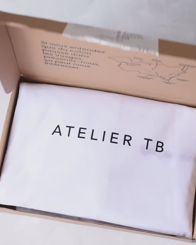 video unboxing veste de cuisine Atelier TB